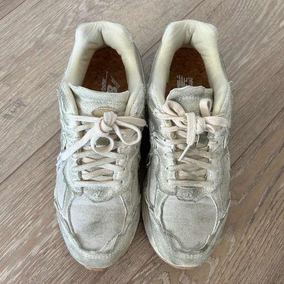 2002R 'Protection Pack - Distressed' – Size us 5.5 men US 5.5 M (US 7 W) - Picture 6 of 11